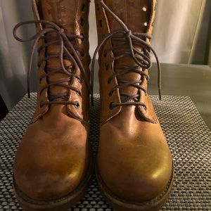 Frye Veronica Combat boots. Haven’t been worn in years stored appropriately.